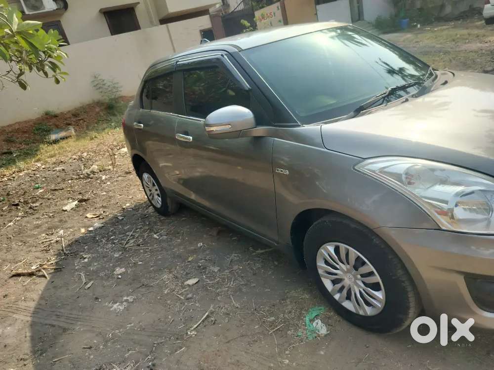 Maruti Suzuki Swift Dzire 2015 Diesel 135000 Km Driven