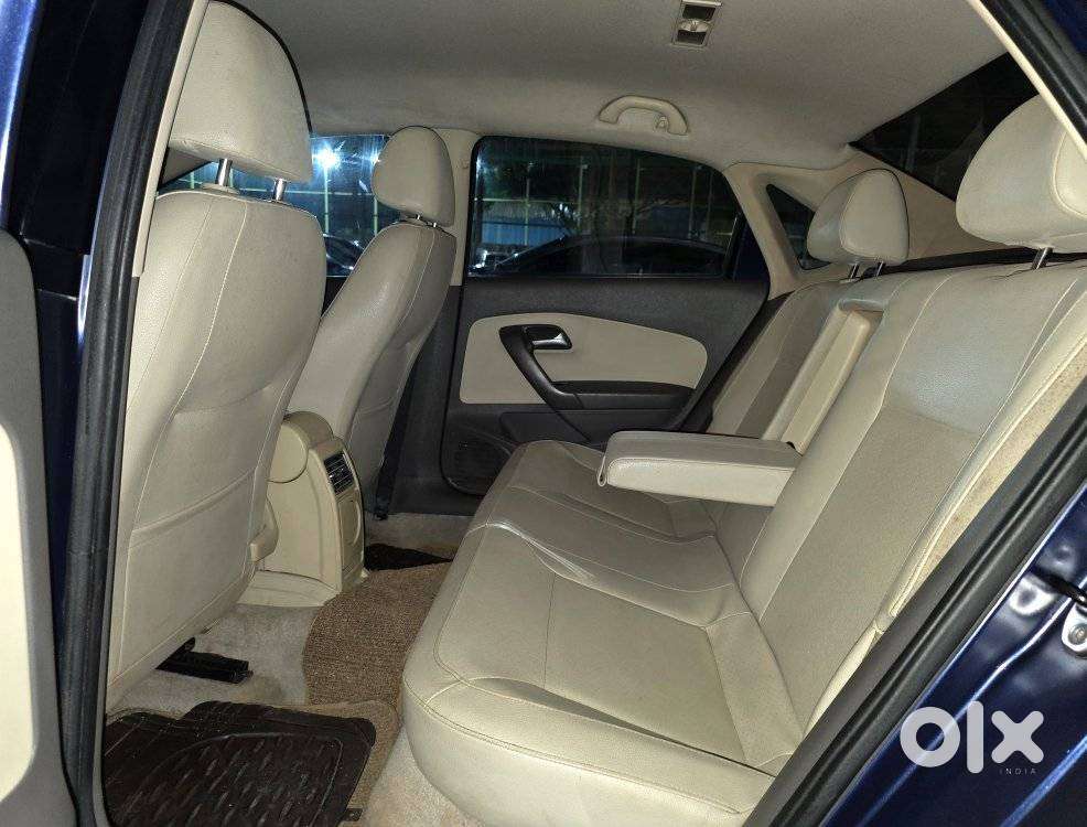 Volkswagen Vento Petrol Highline, 2015, Petrol