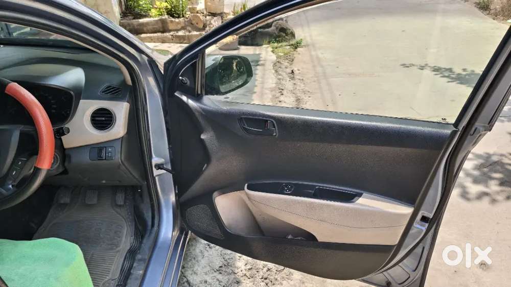Hyundai Xcent 2017 Diesel Well Maintained