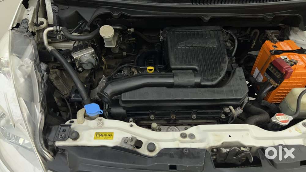 Maruti Suzuki Ertiga Vxi At, 2017, Petrol