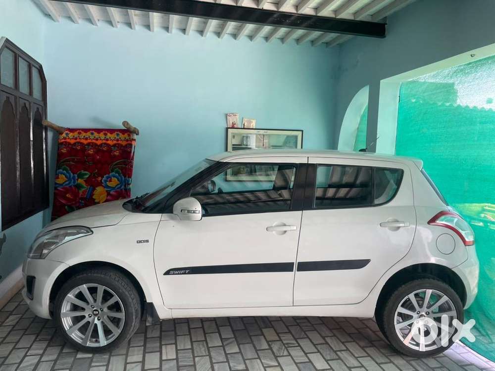 Maruti Suzuki Swift 2015 Diesel Well Maintained