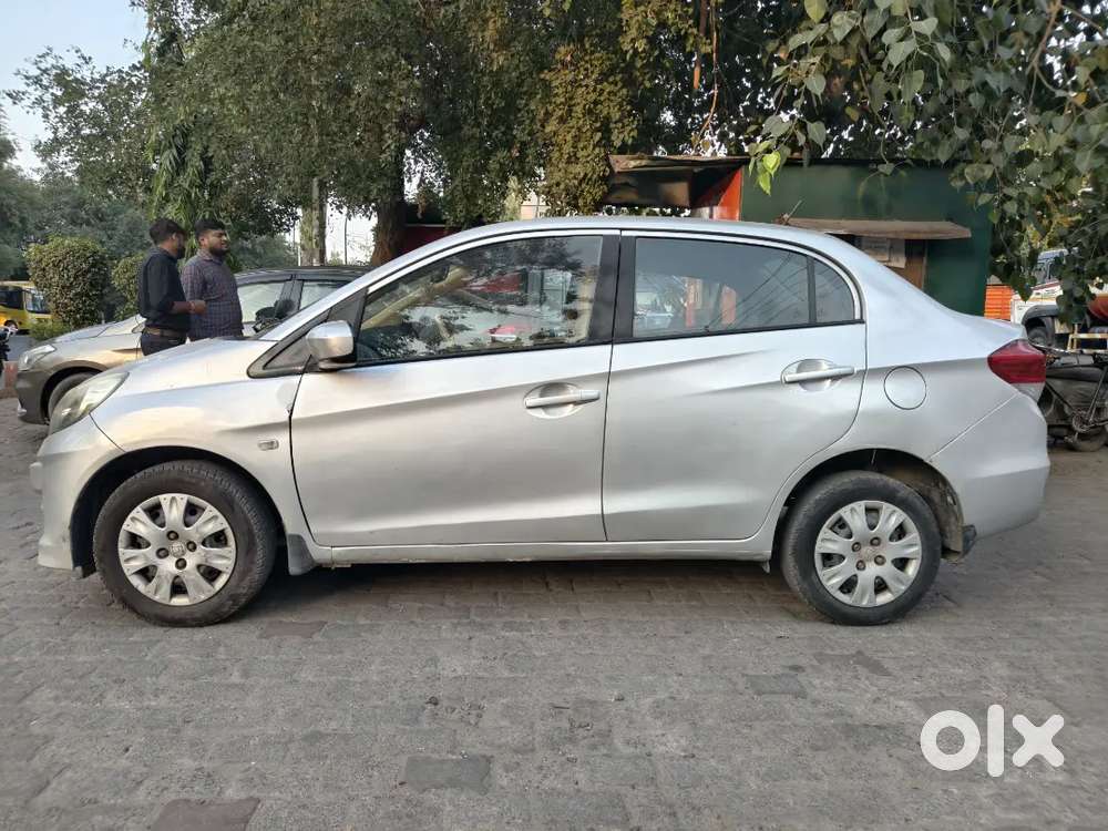 Honda Amaze Petrol Well Maintained