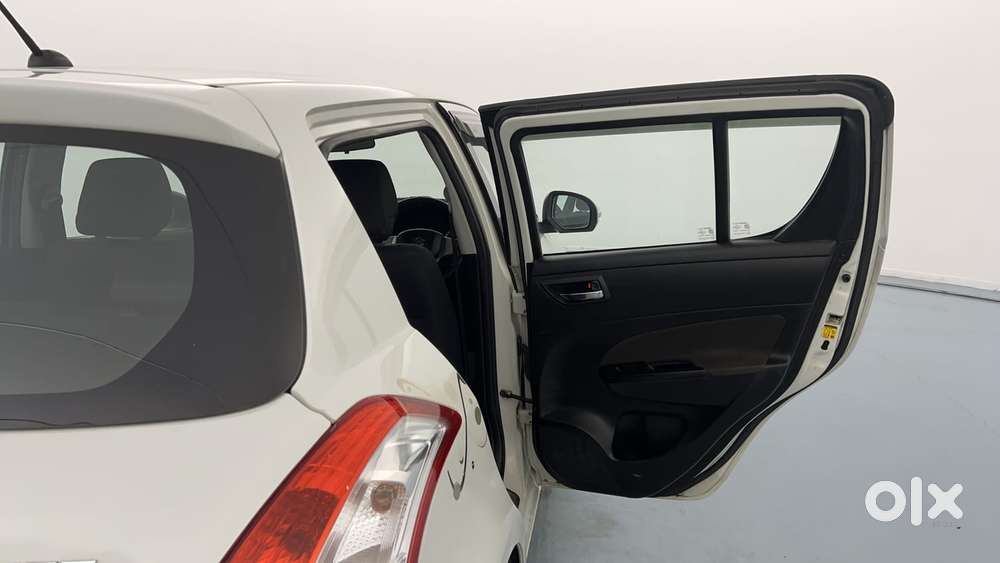 Maruti Suzuki Swift Vvt Vxi, 2014, Petrol