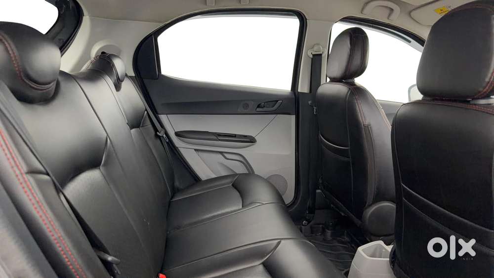 Tata Tiago 1.2 Revotron Xt Rhythm, 2023, Petrol