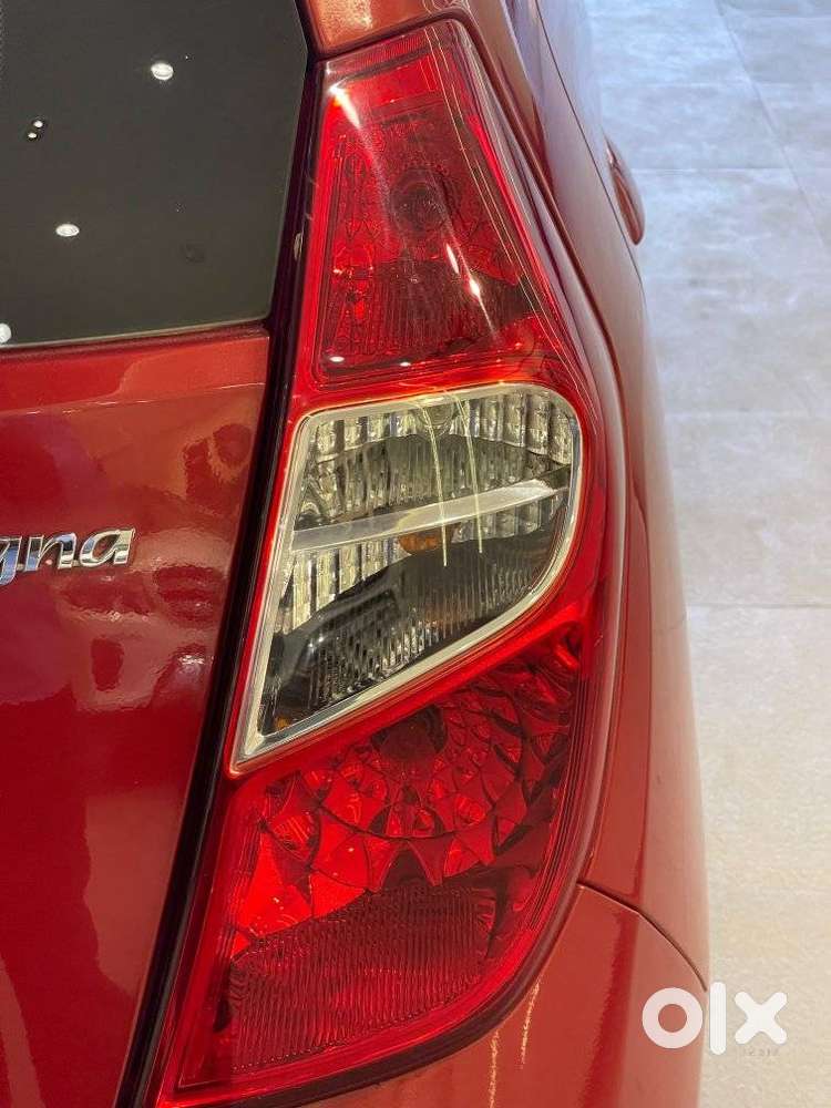 Hyundai I10 Sportz 1.1l, 2013, Petrol