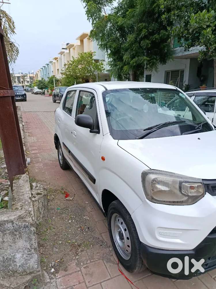 ( November) 2021 Maruti Suzuki S-presso Lxi (o) Cng