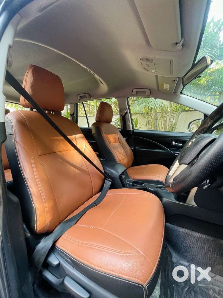Toyota Innova Crysta 2.4 Gx Limited Edition At 7 Str, 2021, Diesel