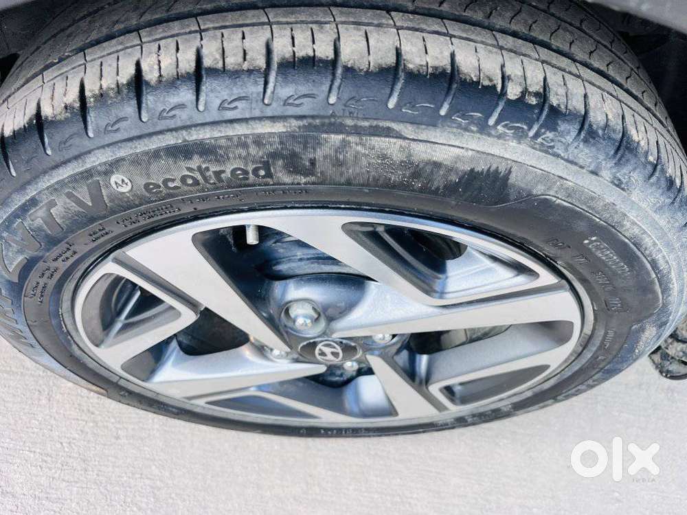 Hyundai Aura Sx 1.2 (o) Petrol, 2024, Petrol