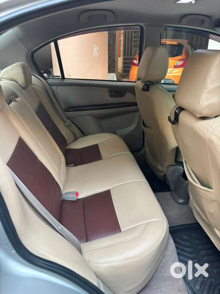 Maruti Suzuki Sx4 2012 Petrol