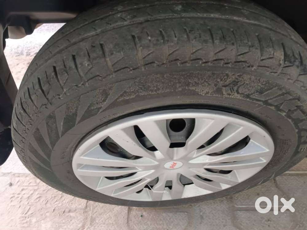 Maruti Suzuki Swift Vxi + Manual, 2021, Petrol