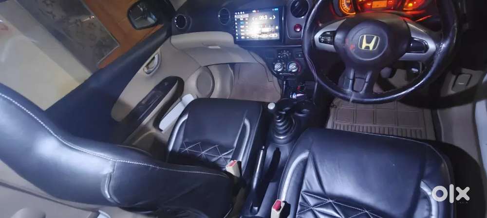 Honda Brio Petrol Manual 2012 Variant