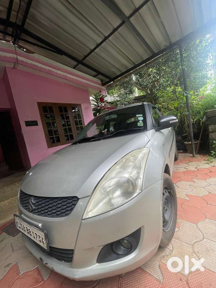 Swift Maruti Manual Petrol 2013