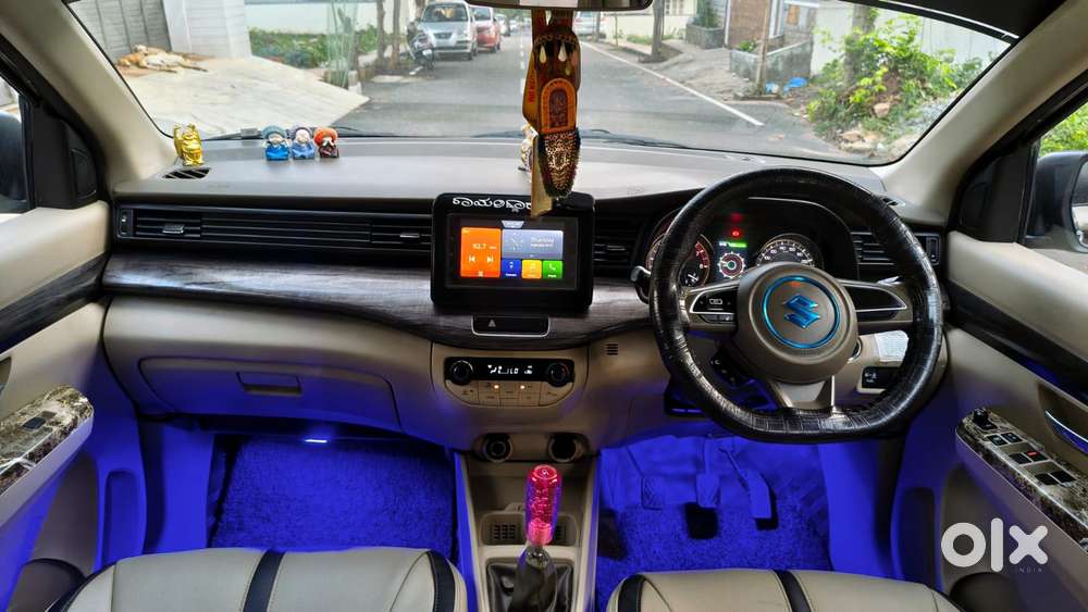 Maruti Suzuki Ertiga Zxi (o) Cng [ ], 2023, Petrol