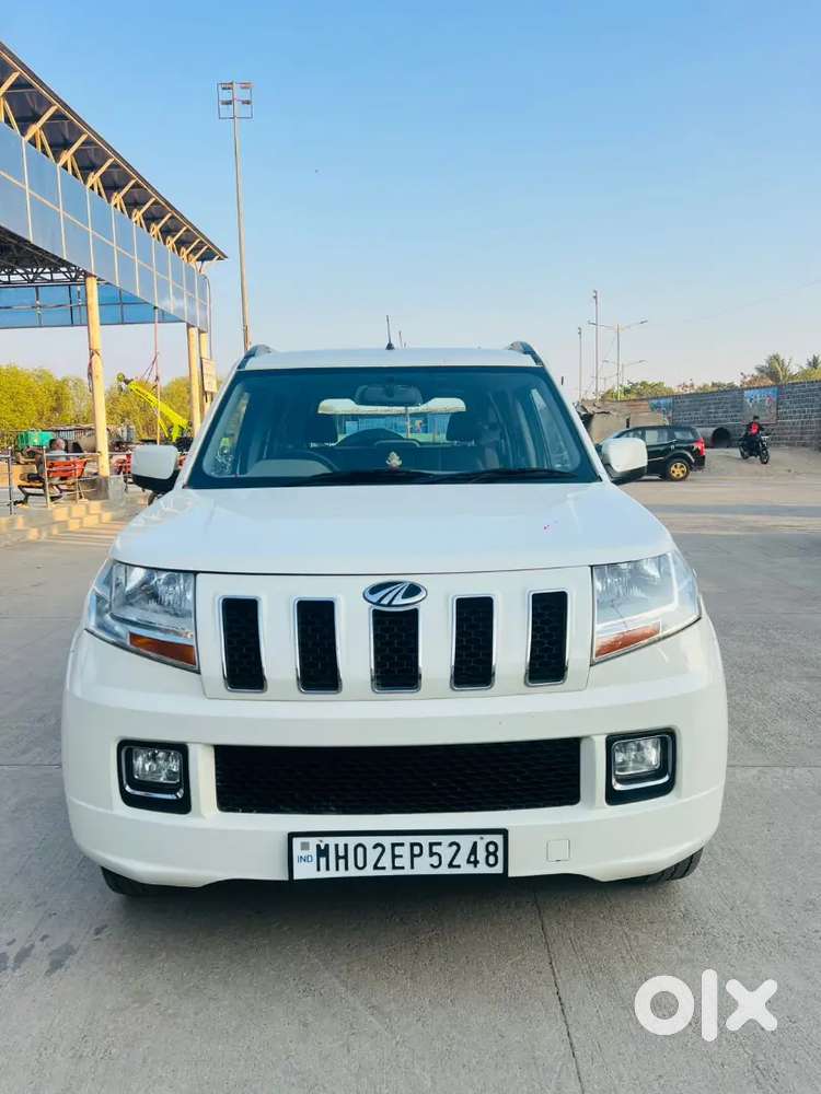 Mahindra Tuv300 T8 2017 Automatic 
Insurence Valid 
2nd Owner 
Diesel