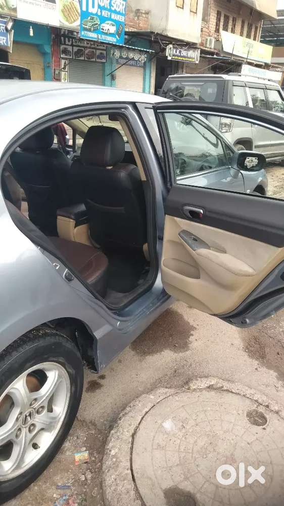 Honda Civic 2006 Cng & Hybrids Well Maintained
