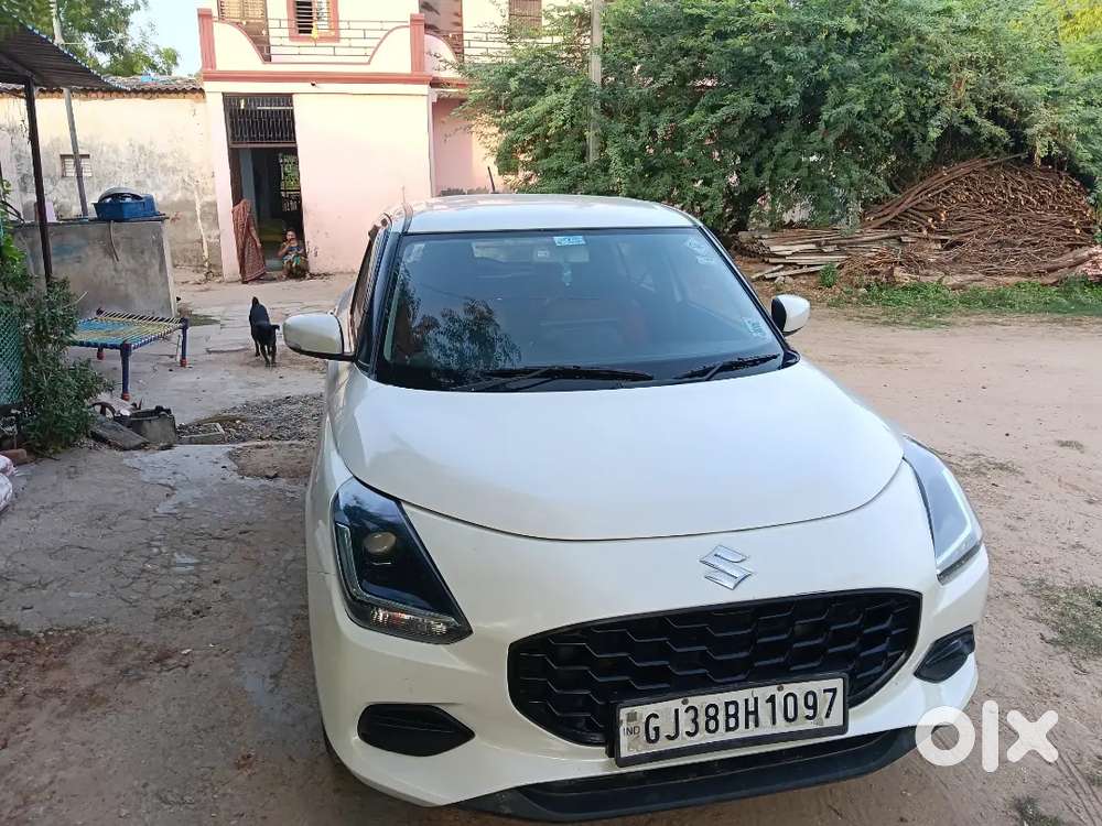 Maruti Suzuki Swift 2024 Cng & Hybr 32000 Km Driven