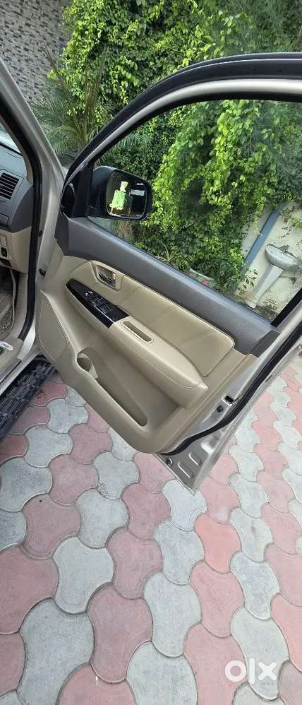 Toyota Fortuner 2013 Diesel Automatic Vip Number