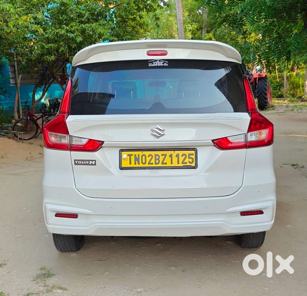 Maruti Suzuki Ertiga 1.4 Vxi Cng Anniversary Edition, 2023, Cng & Hy..