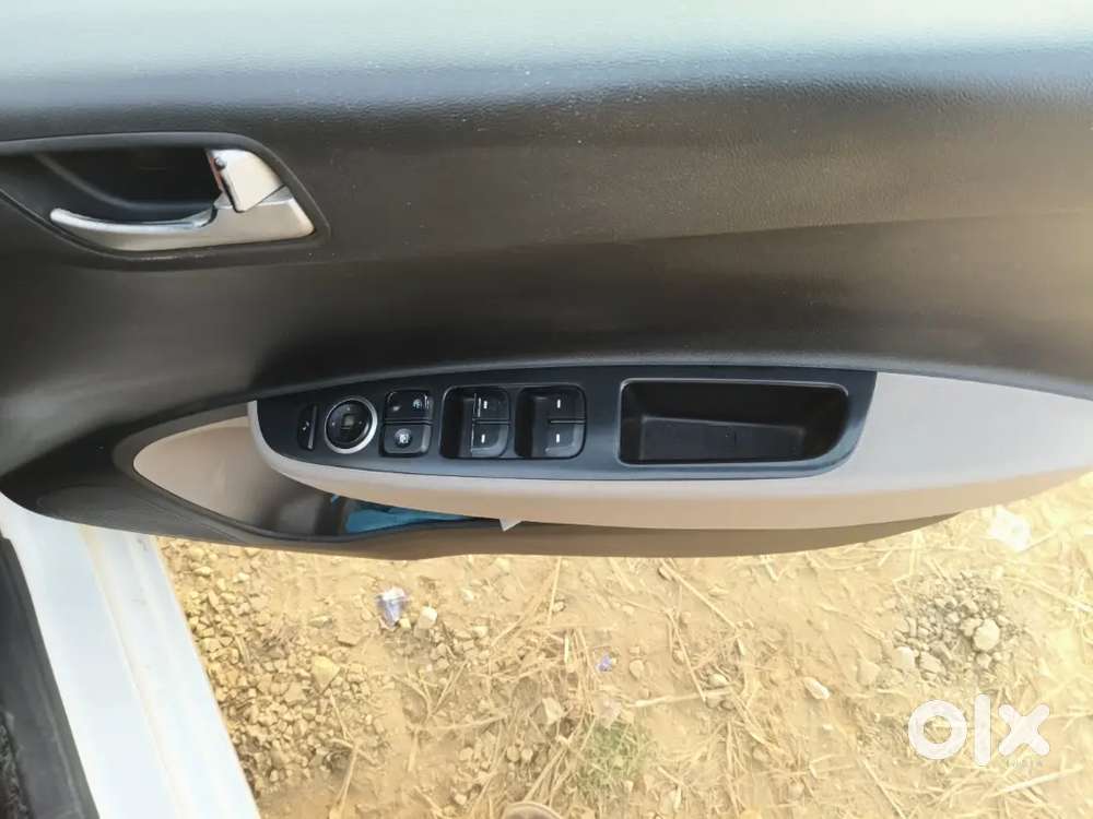Hyundai Grand I10 2013 Petrol 72000 Km Driven