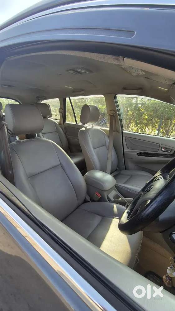 Toyota Innova 2013 Diesel 234500 Km Driven