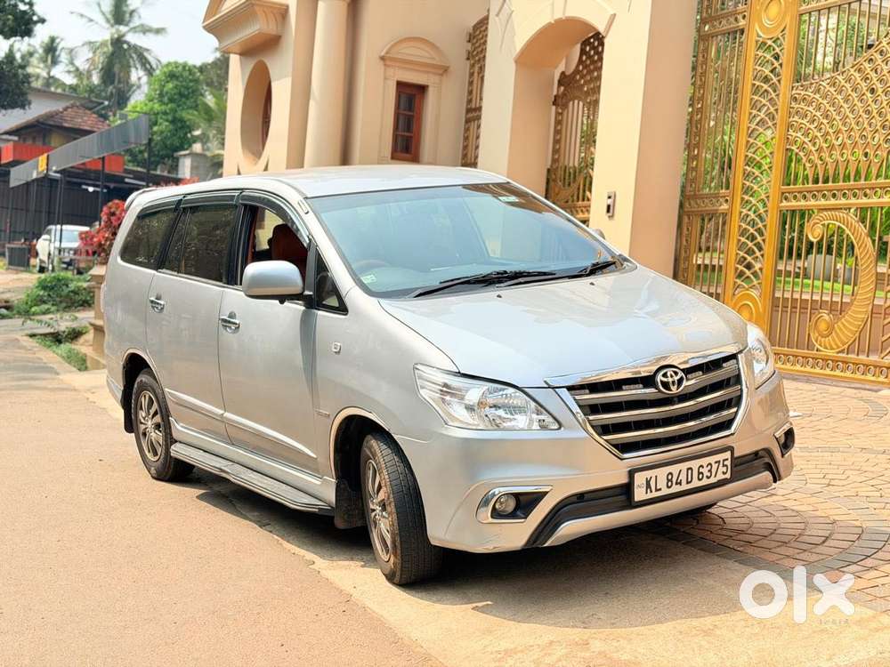 Toyota Innova 2.5 Gx 8 Seater Limited Edition, 2016, Diesel