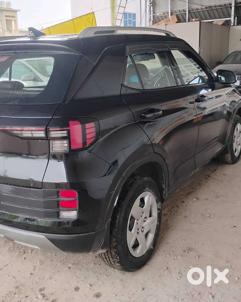 Hyundai Venue S Mt 1.2 Kappa, 2022, Petrol