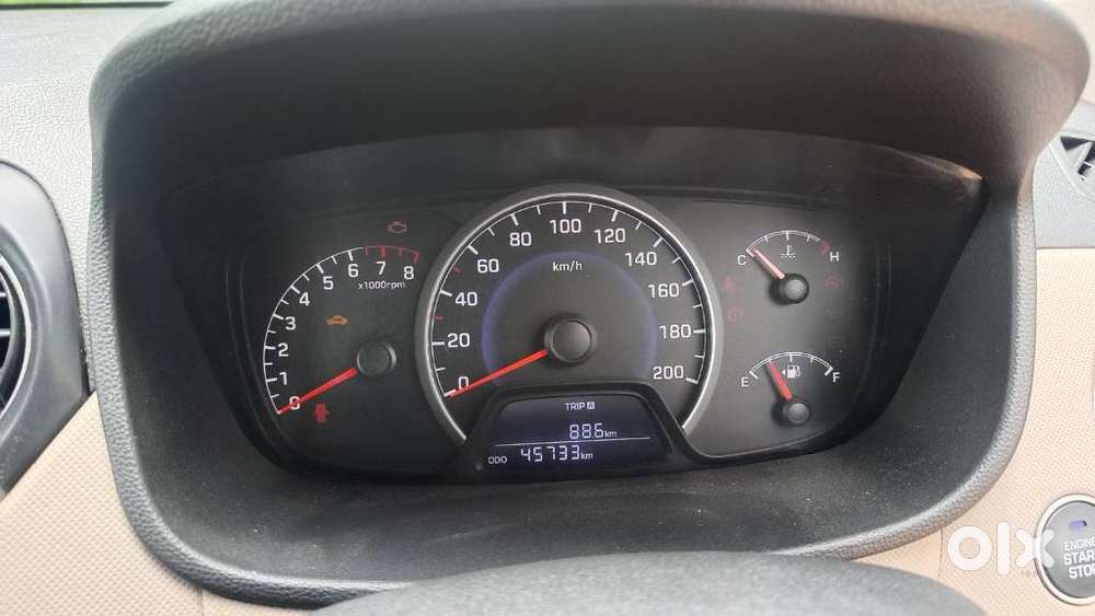 Hyundai Grand I10 Sportz, 2014, Petrol