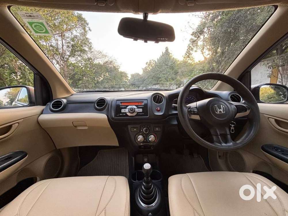 Honda Brio, 2015, Petrol