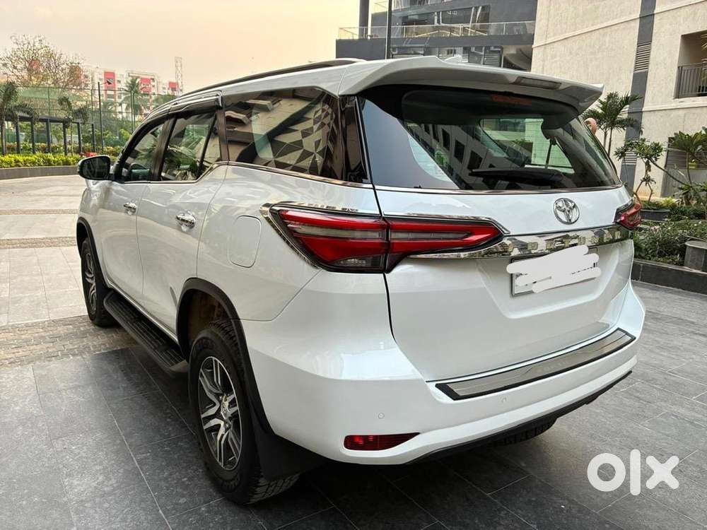 Toyota Fortuner 2024 Diesel Well Maintained