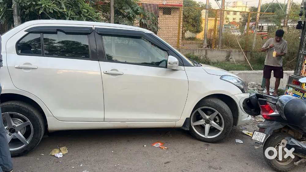 Maruti Suzuki Dzire Vxi