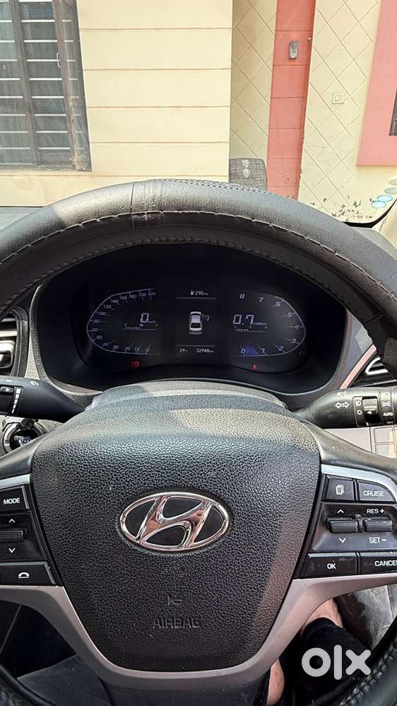 Hyundai Verna Petrol 2023