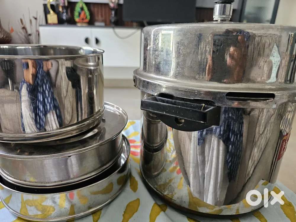 Prestige 10 liter copper bottom pressure  cooker very  sparingly used