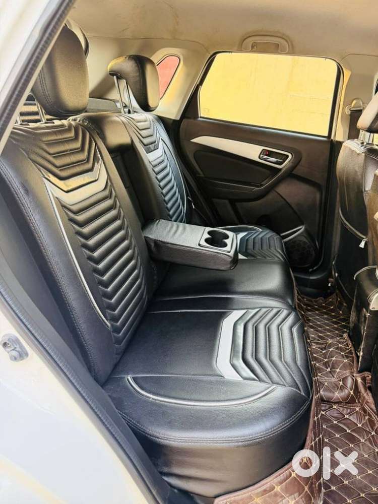 Maruti Suzuki Brezza 1.5 Zxi Smart Hybrid, 2020, Petrol