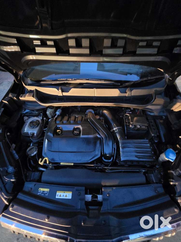 Skoda Kushaq Petrol 2022 Stylish Drive