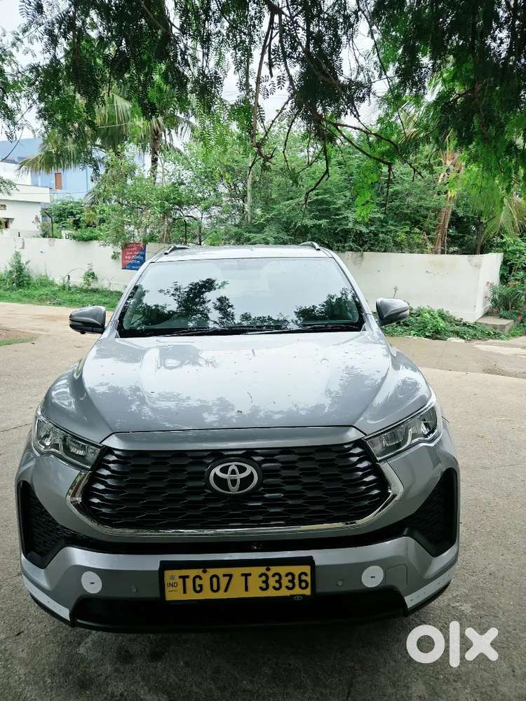 Toyota Innova Hycross 2024 Hybrid