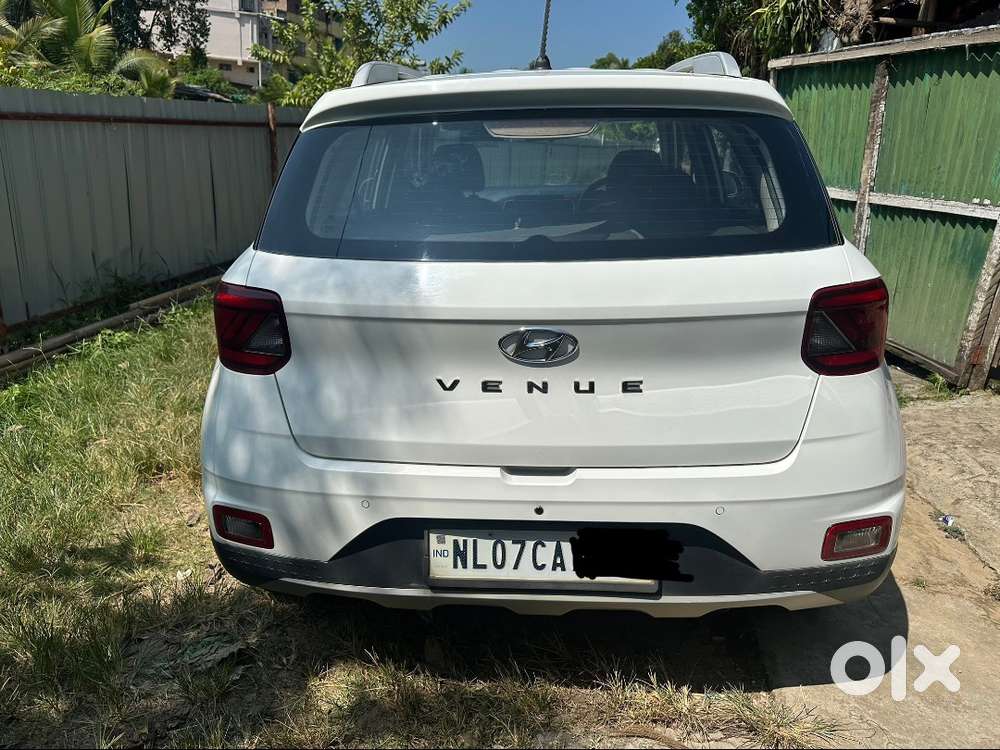 Hyundai Venue S Mt 2020