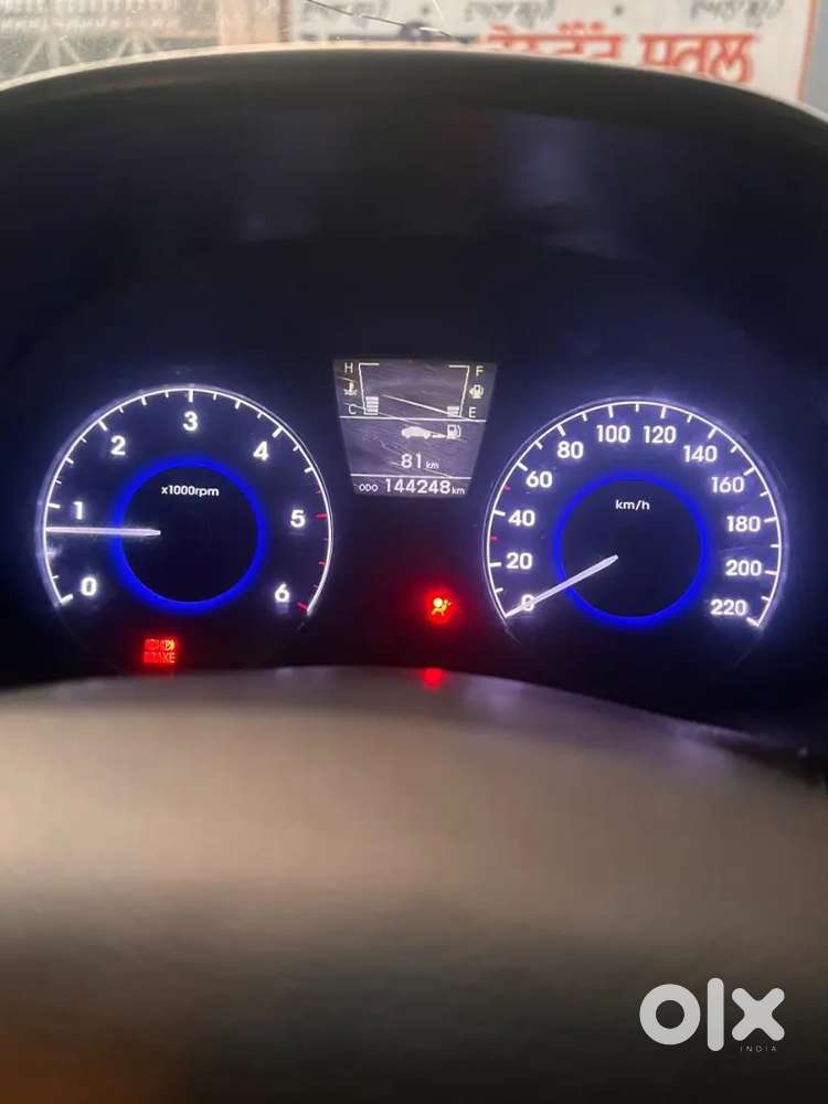 Hyundai Verna 1.6 Crdi 2013