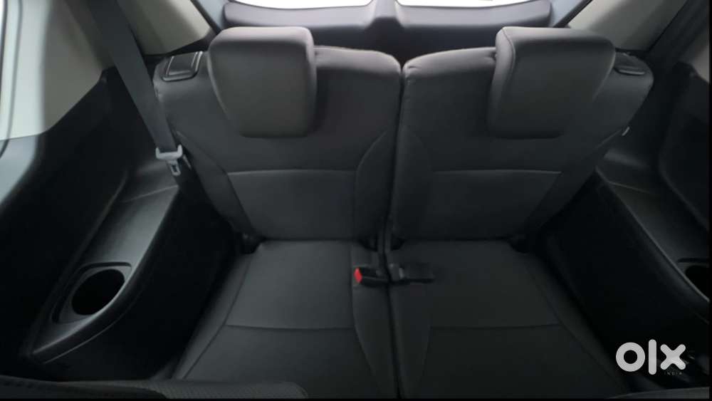 Maruti Suzuki Xl6 1.5 Alpha At, 2022, Petrol