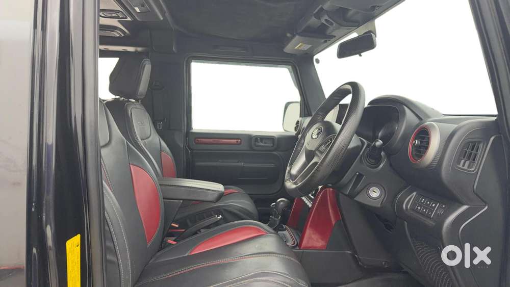 Mahindra Thar Lx 4-str Convertible At, 2022, Petrol