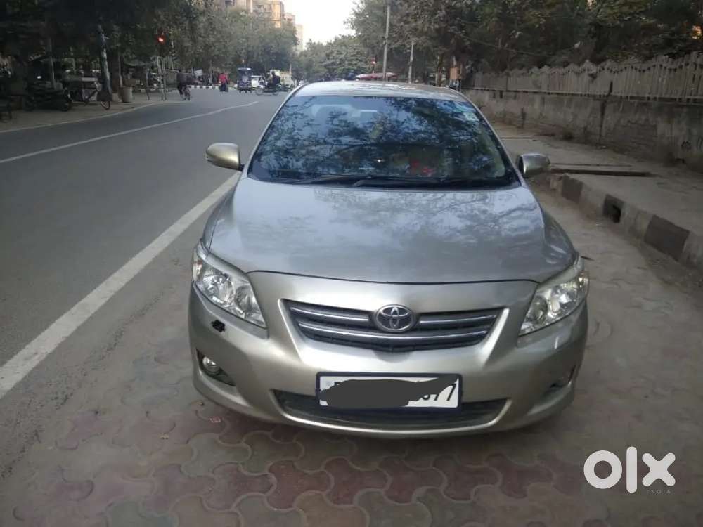 Toyota Corolla Altis 2010