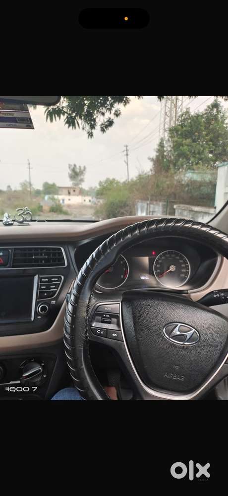 Hyundai Elite I20 2020 Petrol 120000 Km Driven