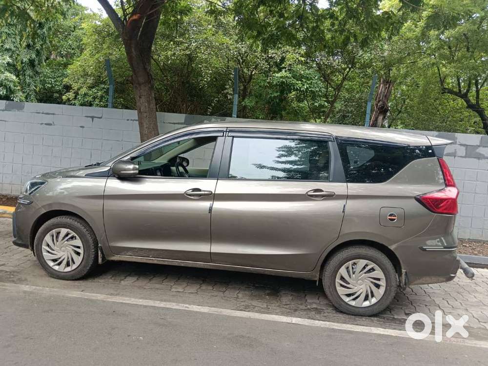 Maruti Ertiga Vxi At 2026
