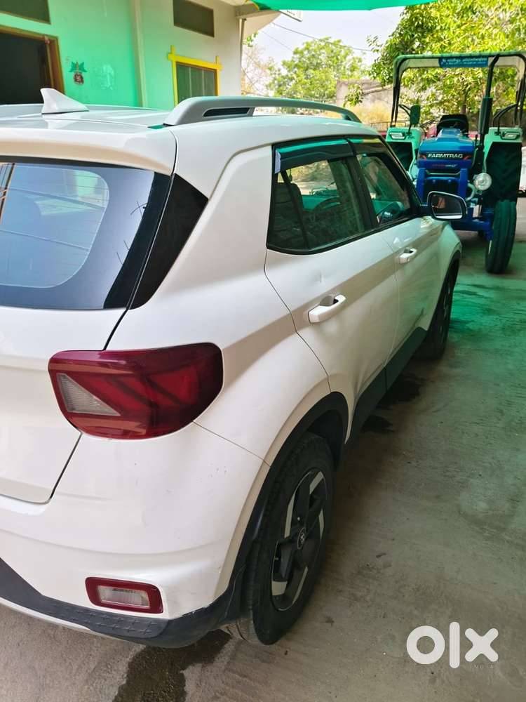 Hyundai Venue Diesel 2020