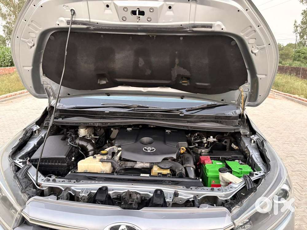 Toyota Innova Crysta 2016 Diesel 190000 Km Driven