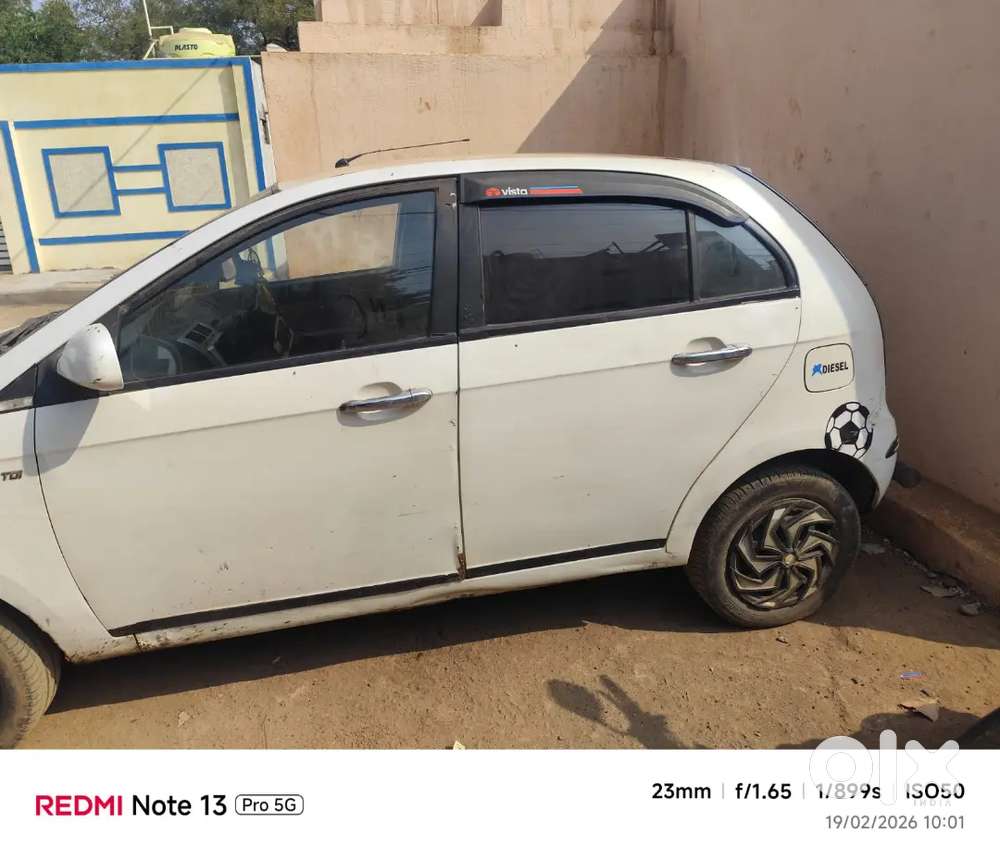 Tata Indica Vista 2013 Diesel 180000 Km Driven