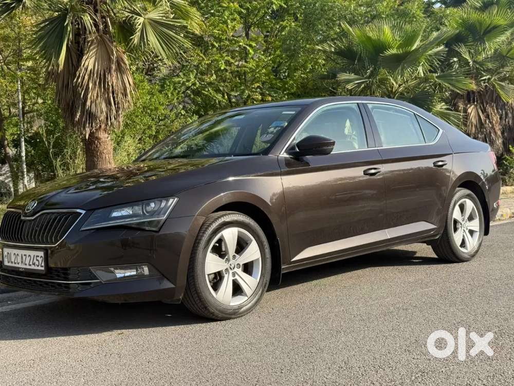Skoda Superb [2014-2016] 1.8 Style Tsi At, 2018, Petrol