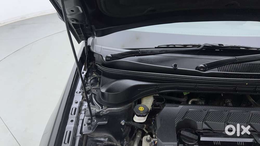Hyundai Verna 1.5 Sx Petrol Mt, 2024, Petrol