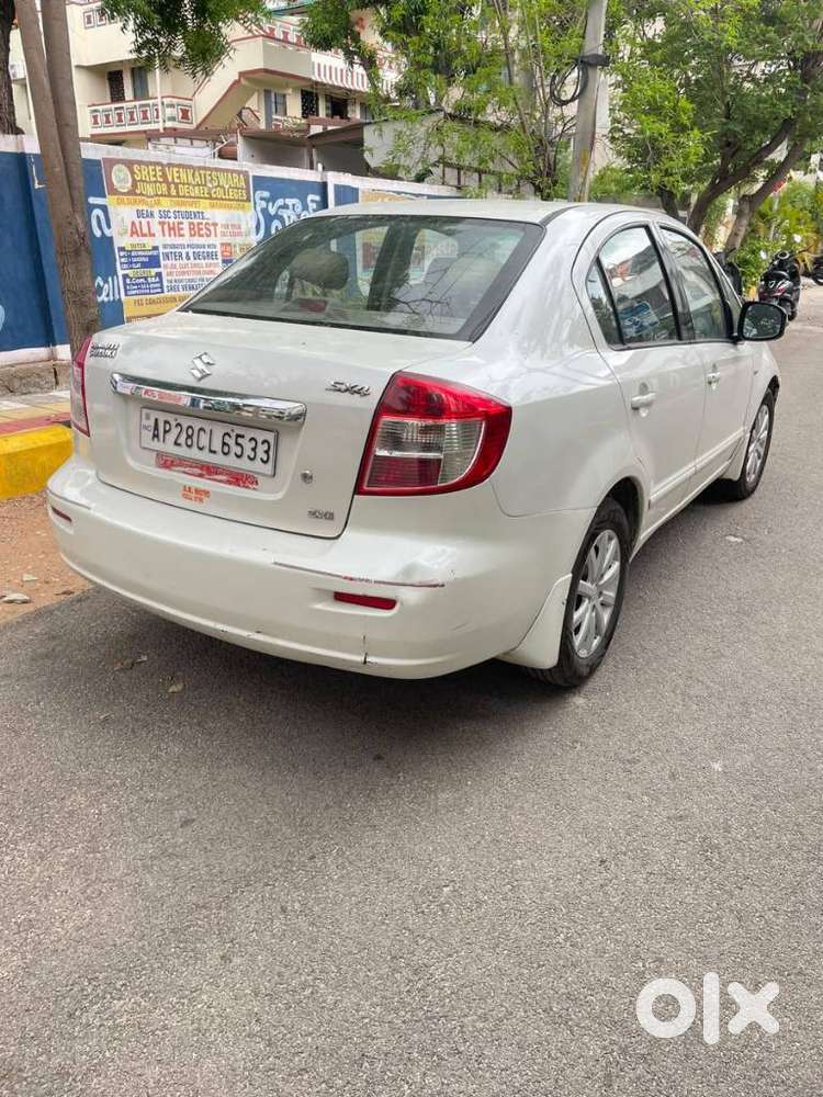 Maruti Suzuki Sx4 Vxi Bsiv, 2014