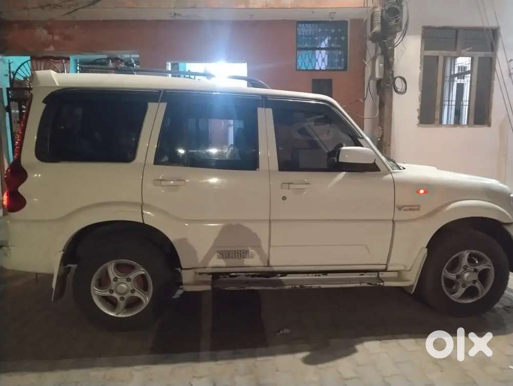 Mahindra Scorpio Classic 2009