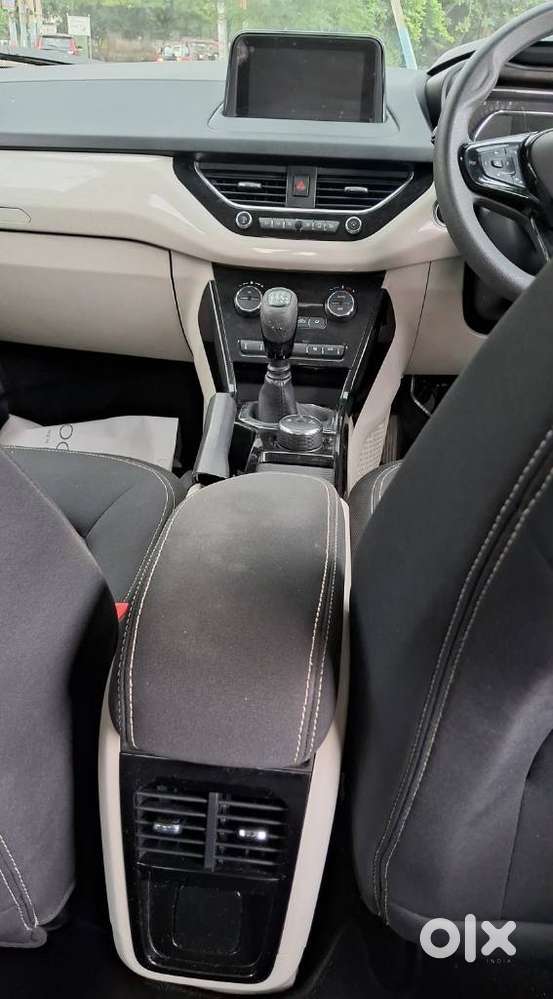 Tata Nexon 1.2 Revotron Xz Plus, 2020, Petrol